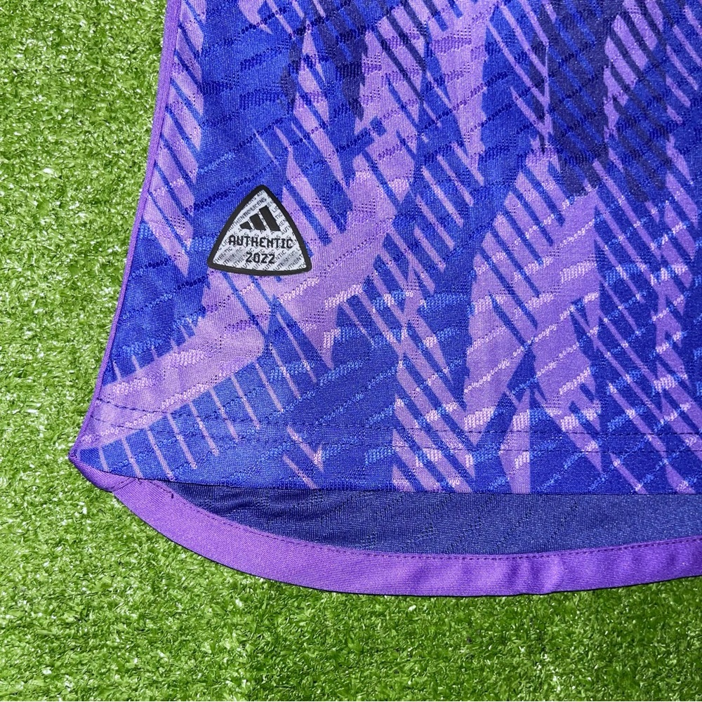 Adidas Leo Messi Authentic 2022-2023 Men’s Away Soccer Jersey🆕 - Picture 5 of 15